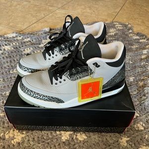 Jordan Retro 3 Wolf Grey